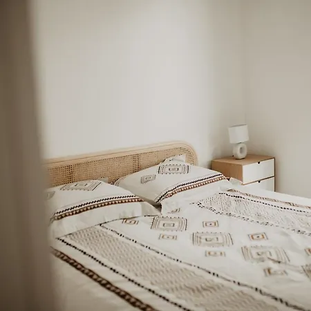 Bel Climatisé Avec Place De Parking Apartamento *